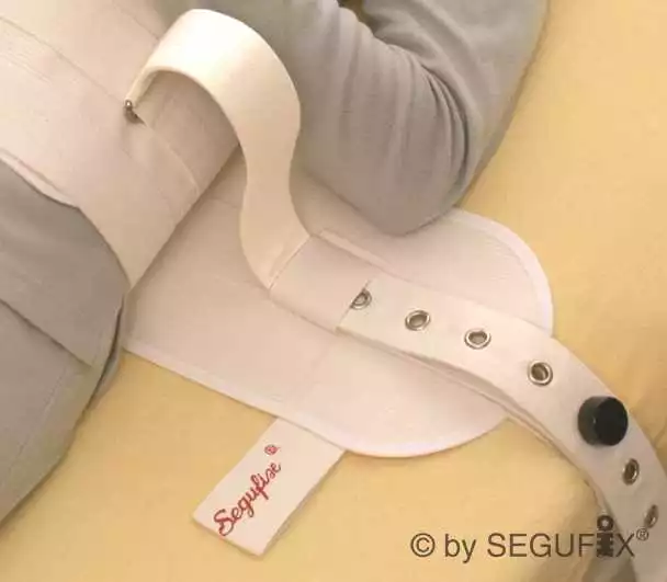 SEGUFIX Seitenbefestigung am Bett